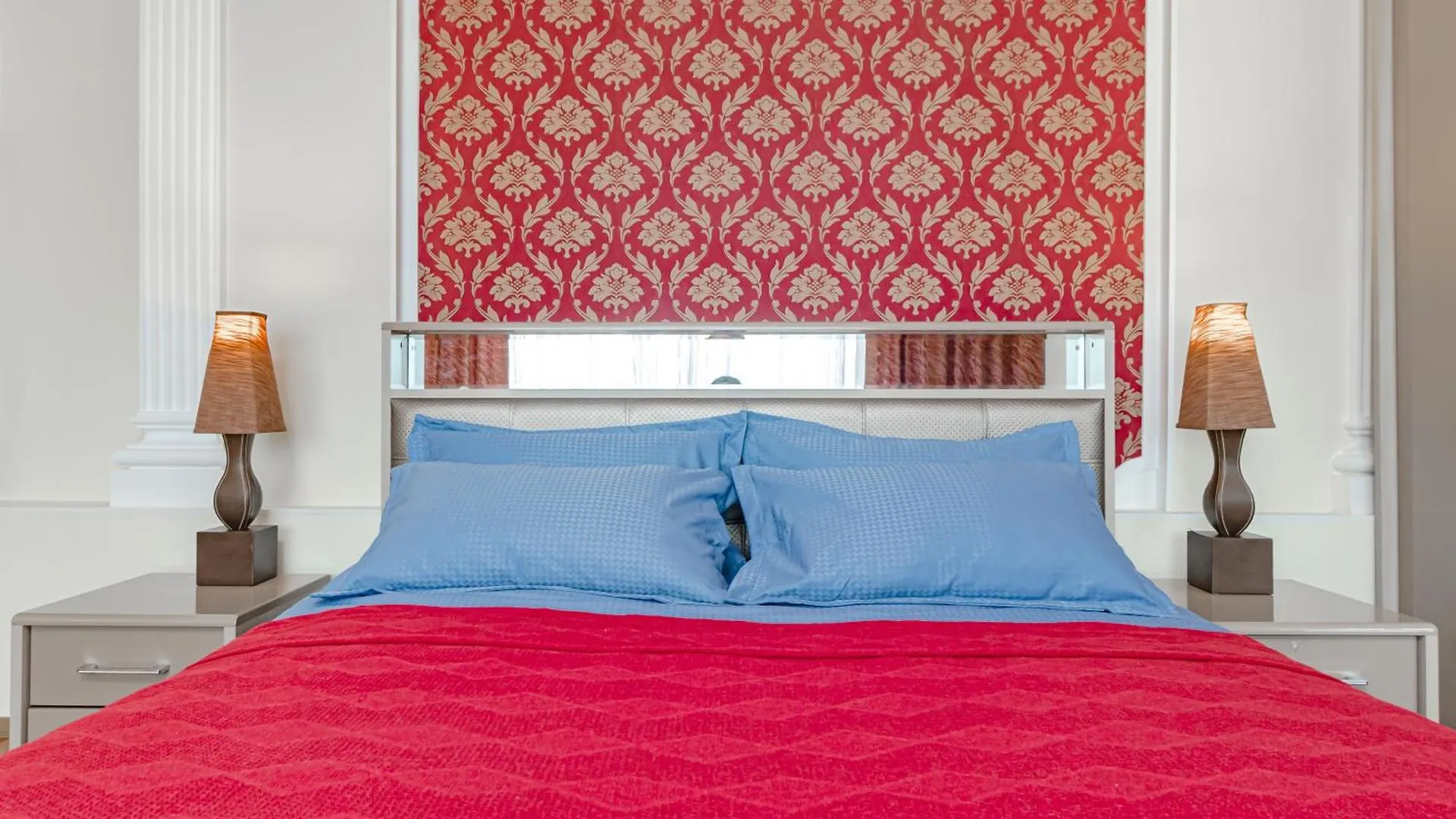 Очень Красивый Вид На Ночной Город В Самом Центре Столицы Nur-Sultan  Apartment Nur-Sultan (Astana)