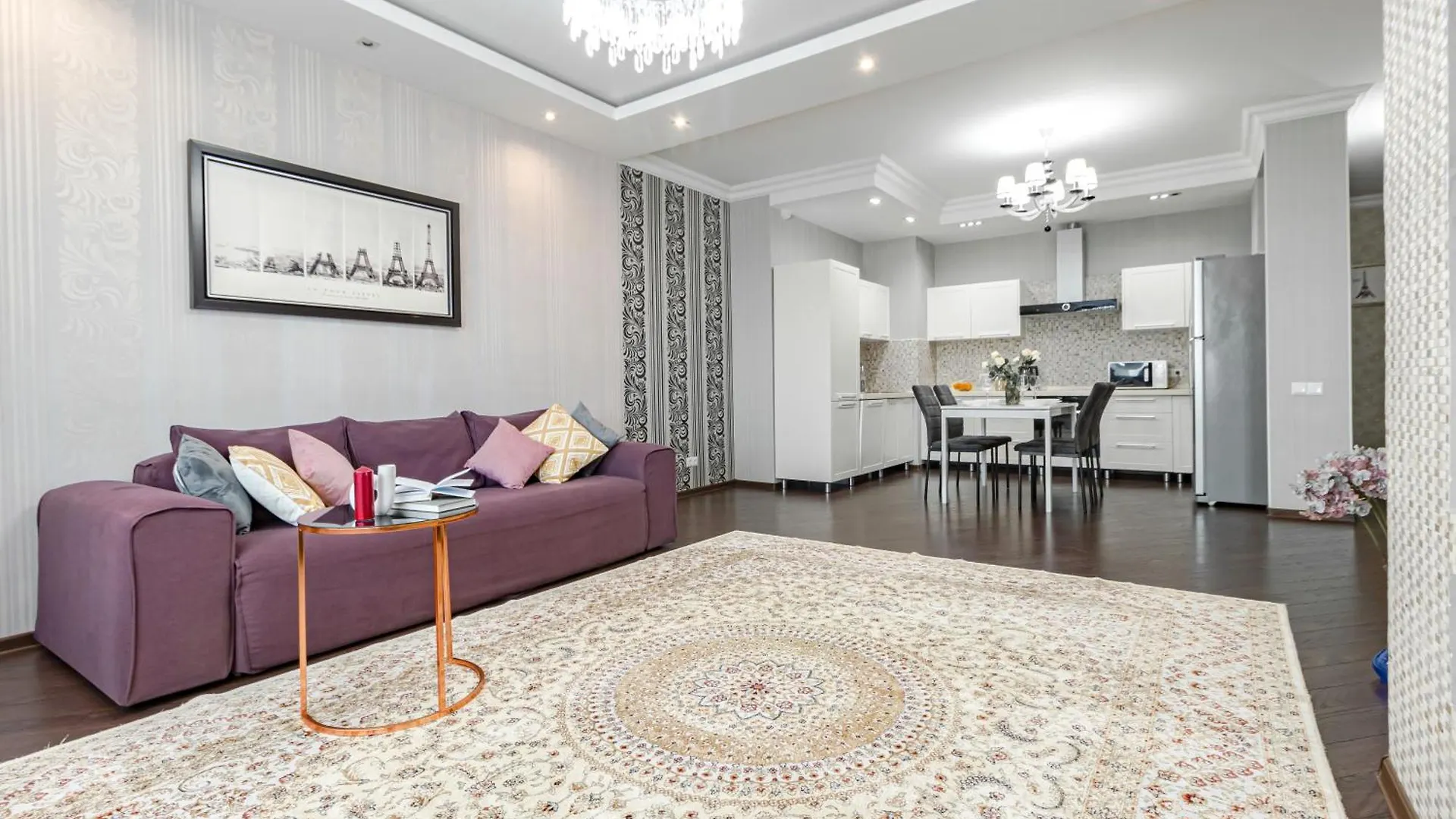 Apartment Очень Красивый Вид На Ночной Город В Самом Центре Столицы Nur-Sultan
